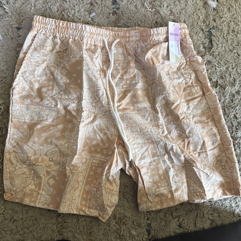 WDIRARA Men's XL Quick Dry Swim Trunks Peach Paisley Pattern Drawstring NWT